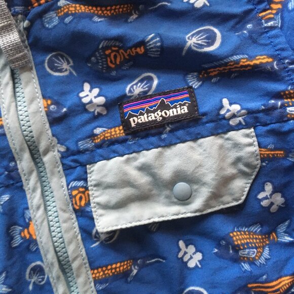 Patagonia fish jacket 5T - Picture 2 of 13